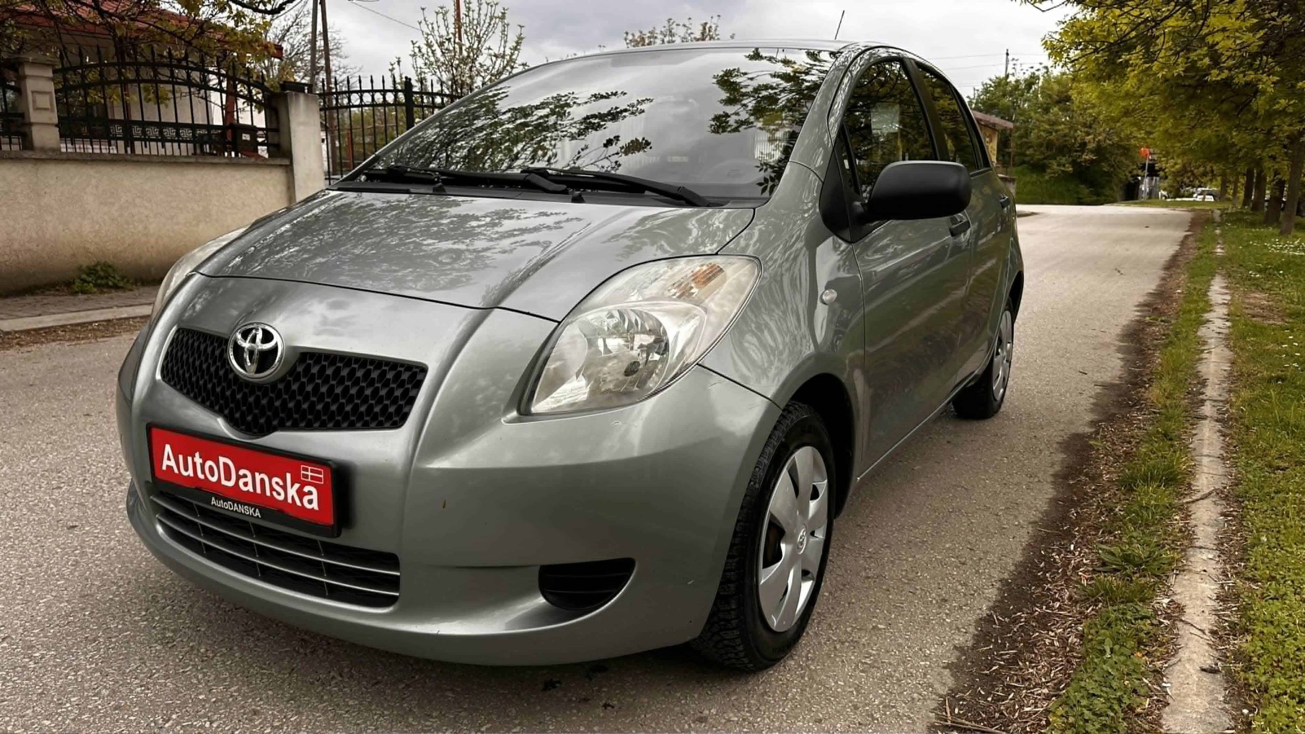 yaris autodanska 1