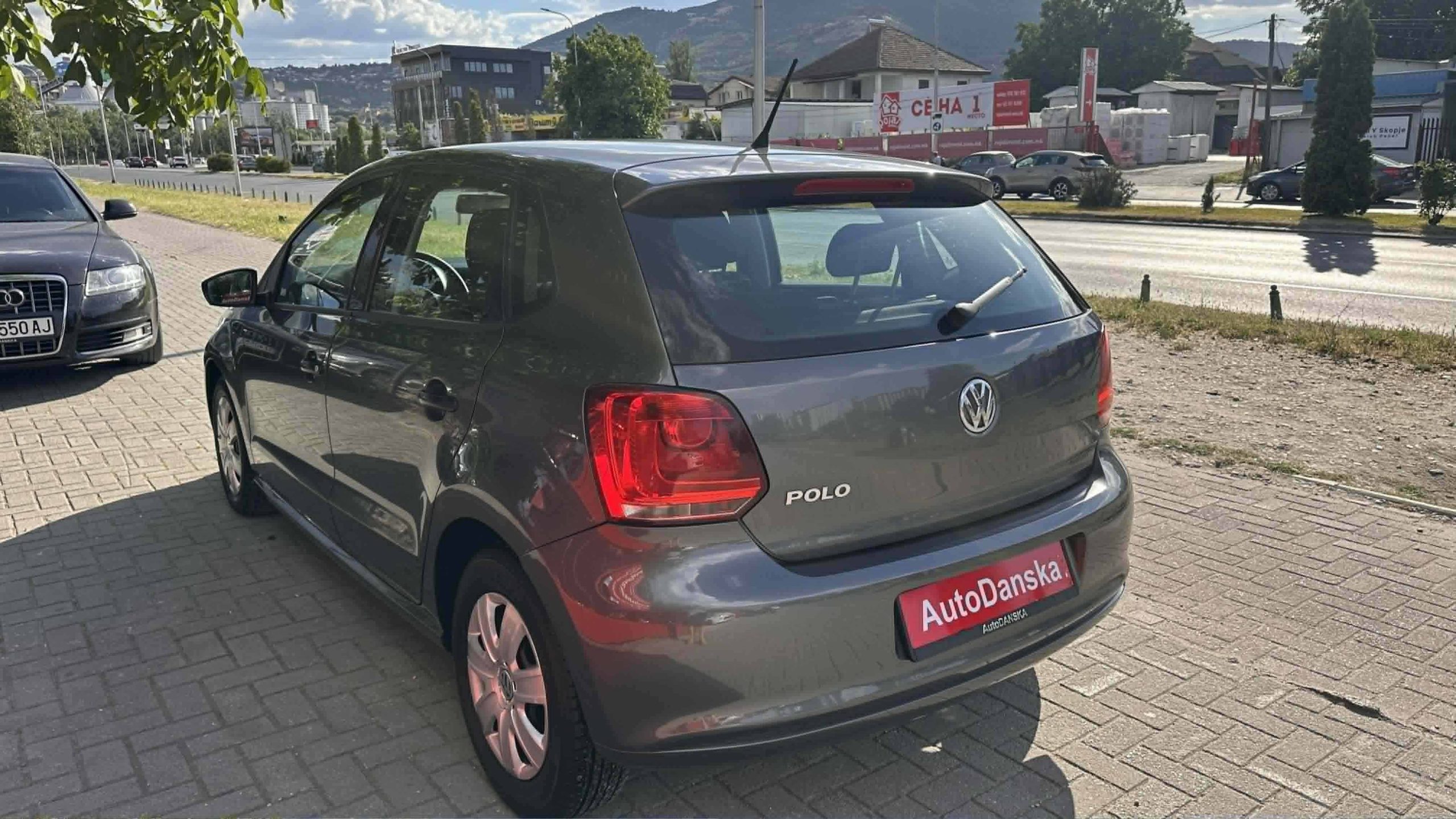 autodanska vw polo11